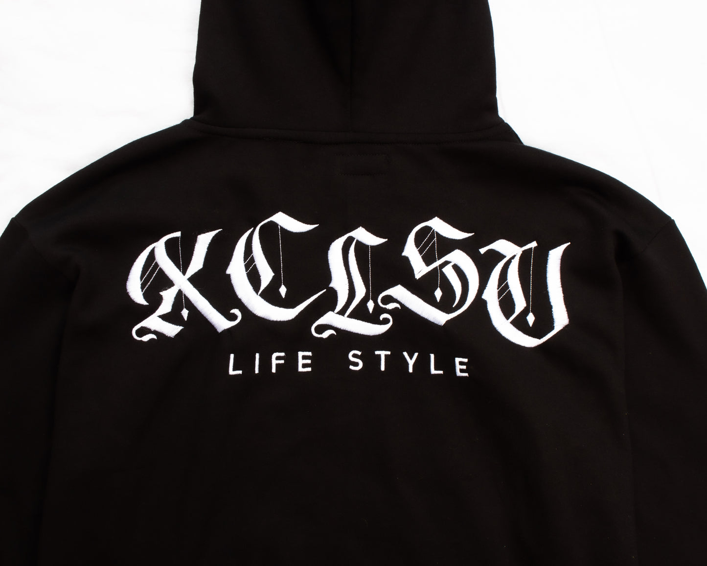 XCLUSIV BLACK SWEATSHIRT - Xclusiv Clothing Company