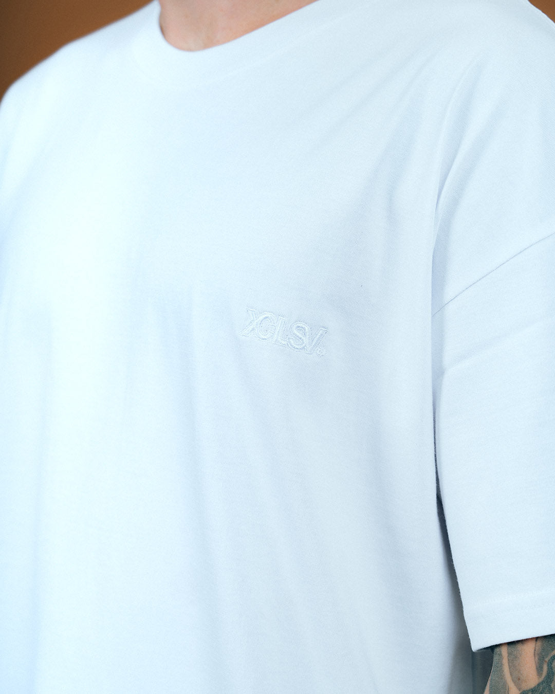 T-Shirt Xclusiv Clasico - White - Xclusiv Clothing Company