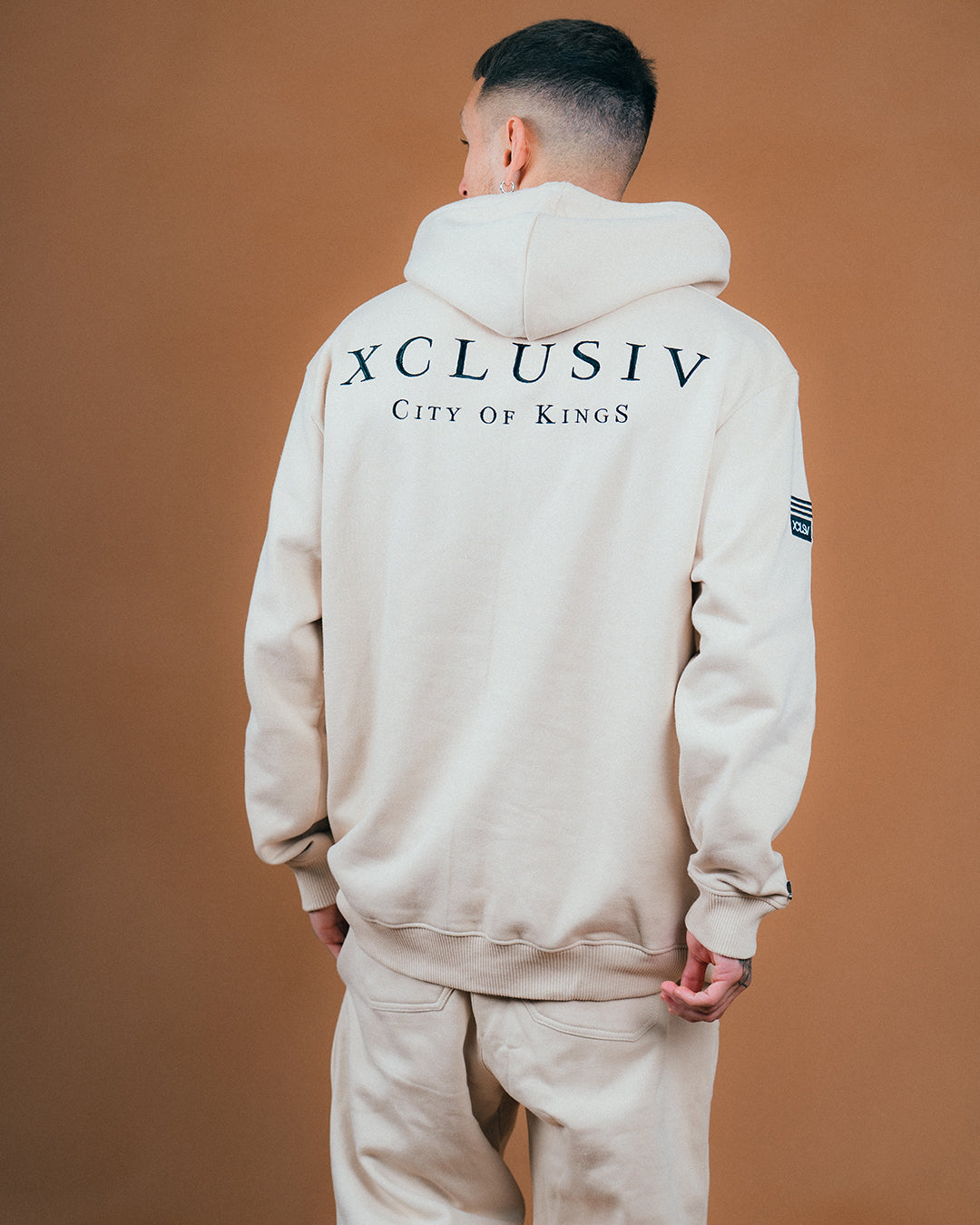 XCLUSIV CITY OF KINGS BEIGE SWEATSHIRT - Xclusiv Clothing Company